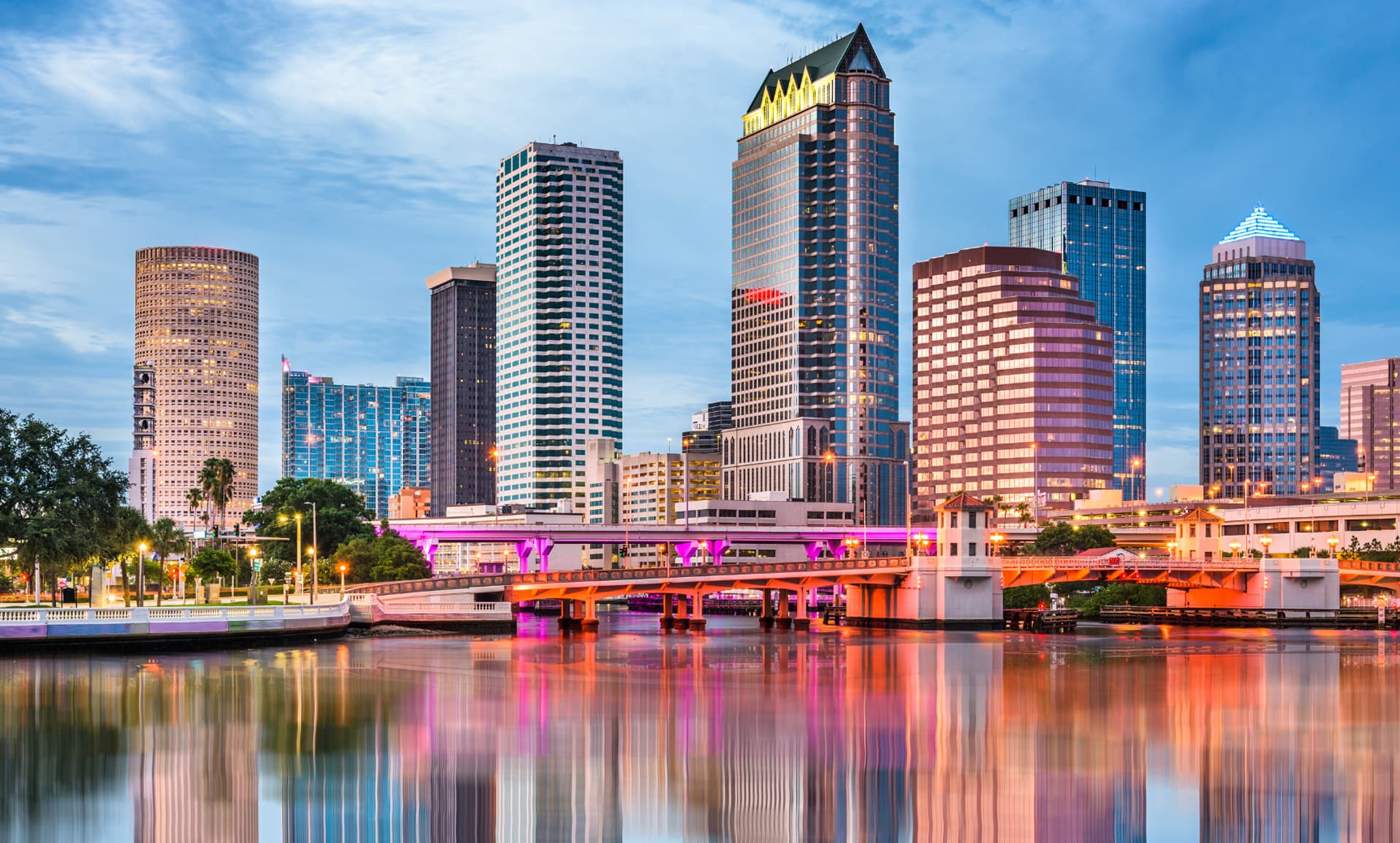 An image of the Tampa Florida Skyline at Dusk